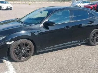 Usata Honda Civic Executive 126 CV (92 kW) 2019 Nero Berlina