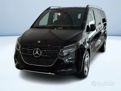 Nuova Mercedes V250 Avantgarde 190 CV (139 kW) 2026 Nero Monovolume