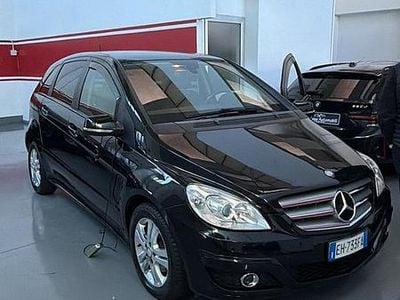 Usata Mercedes B180 Executive 2012 Nero Monovolume