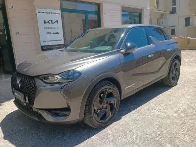 Usata DS Automobiles DS3 Crossback Performance 131 CV (96 kW) 2022 Grigio SUV