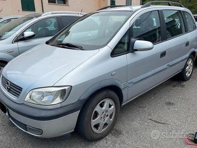 usata Opel Zafira 7 posti - poss GPL -