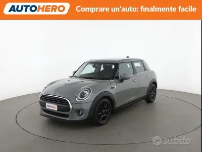 Begagnad Mini ONE 102 HK (75 kW) 2021 Grå Halvkombi