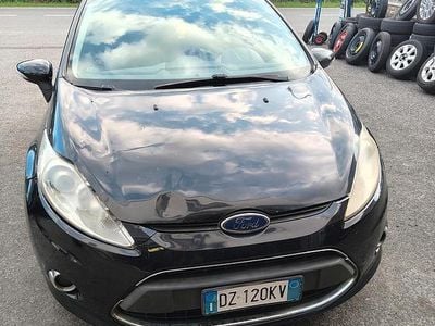 Begagnad Ford Fiesta 96 HK (70 kW) 2009 Halvkombi