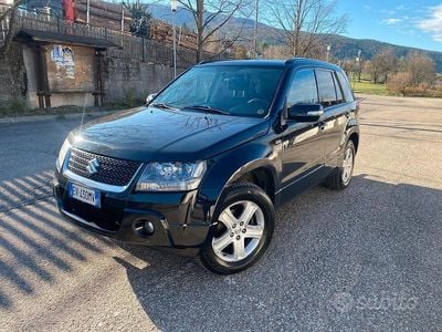 Usata Suzuki Grand Vitara 129 CV (94 kW) 2010 Nero SUV