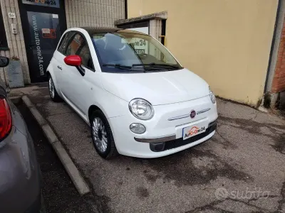 Usata Fiat 500 Lounge 69 CV (50 kW) 2012 Bianco Utilitaria