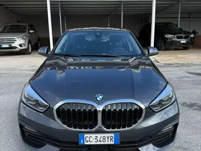 Usata BMW 116 Advantage 116 CV (85 kW) 2020 Grigio Utilitaria
