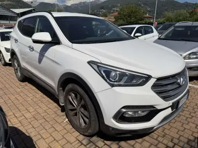 Usata Hyundai Santa Fe Comfort 150 CV (110 kW) 2016 Bianco SUV