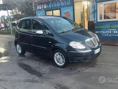 Usata Lancia Musa 90 CV (66 kW) 2010 Blu Monovolume