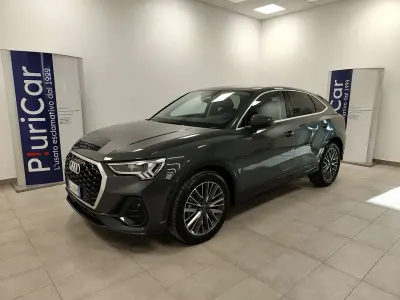 Usata Audi Q3 Sportback 150 CV (110 kW) 2024 Grigio SUV