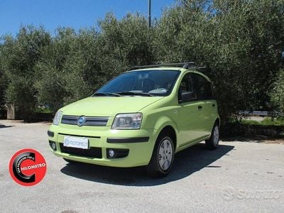Verde Usata 2004 Fiat Panda Dynamic Utilitaria | 3900 € (Buon prezzo)