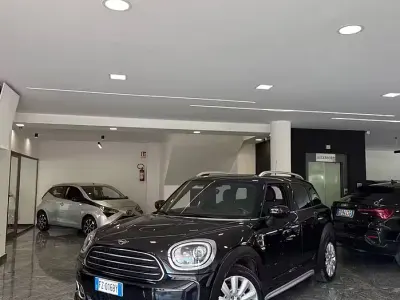 Usata Mini Cooper D Countryman Business 116 CV (85 kW) 2019 Nero SUV