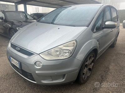 usata Ford S-MAX anno 2008 perfetta di meccanica