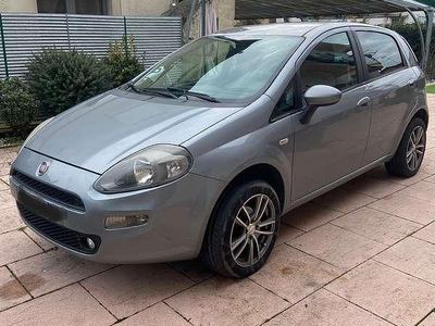 Usata Fiat Punto Easy 69 CV (50 kW) 2013 Argento Utilitaria