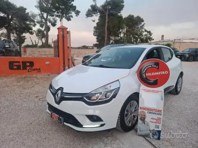 Usata Renault Clio IV 75 CV (55 kW) 2019 Bianco Berlina