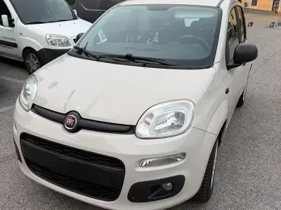 Usata Fiat Panda 69 CV (50 kW) 2017 Utilitaria
