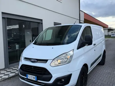 Usata Ford Transit Custom Titanium 131 CV (96 kW) 2016 Bianco
