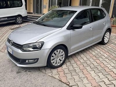 Usata VW Polo 75 CV (55 kW) 2011 Grigio Utilitaria