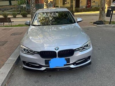 Usata BMW 320 Sport Line 163 CV (119 kW) 2012 Grigio Station wagon