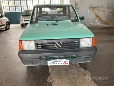 Usata Fiat Panda Young 54 CV (39 kW) 2001 Verde Berlina