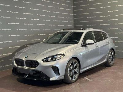 Usata BMW 120 M Sport 156 CV (114 kW) 2025 Skyscraper grey Utilitaria
