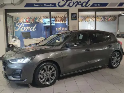 Usata Ford Focus ST-Line 155 CV (114 kW) 2025 Grigio Berlina