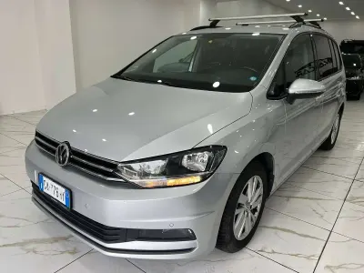 Usata VW Touran Business 116 CV (85 kW) 2020 Grigio Monovolume