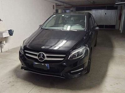 Mercedes B220