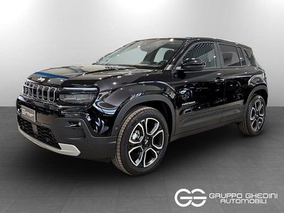 Uusi Jeep Avenger Summit 101 HP (74 kW) 2026 Musta Katumaasturi