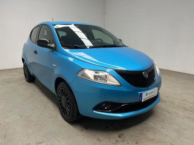 usata Lancia Ypsilon III 2015 1.0 firefly hybrid Gold s and s 70cv