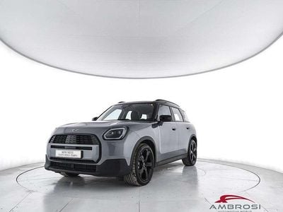 Usata Mini Cooper Countryman Favoured 163 CV (119 kW) 2025 Grigio SUV