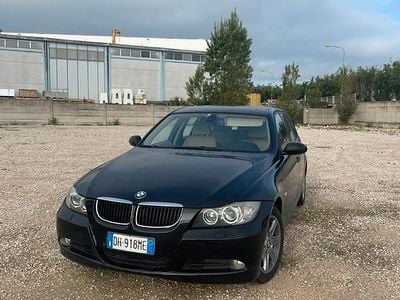 Usata BMW 320 2007 Nero Station wagon