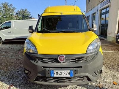 Usata Fiat Doblò 105 CV (77 kW) 2018 Giallo Monovolume