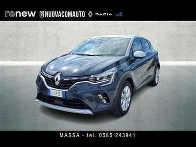 Usata Renault Captur Intens 145 CV (106 kW) 2022 Blu scuro SUV