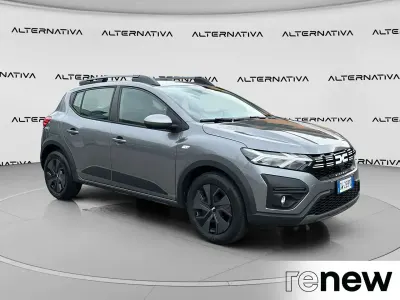 Usata Dacia Sandero Expression 91 CV (66 kW) 2025 Grigio scisto Berlina