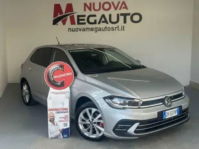 Usata VW Polo Style 110 CV (80 kW) 2022 Grigio Utilitaria