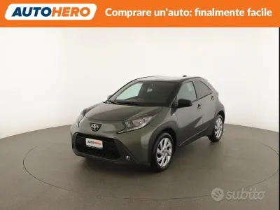 Usata Toyota Aygo X Trend 72 CV (52 kW) 2022 Verde SUV