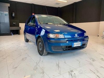 Usata Fiat Punto 80 CV (58 kW) 2002 Blu Utilitaria