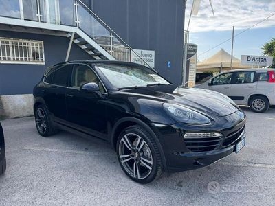 Usata Porsche Cayenne 2012 Nero SUV