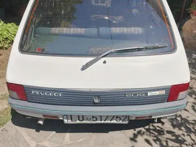 Usata Peugeot 205 54 CV (39 kW) 1991 Bianco Berlina