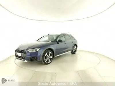 Nuova Audi A4 Allroad Ambiente 265 CV (194 kW) 2025 Blu navarra metallizzato Station wagon