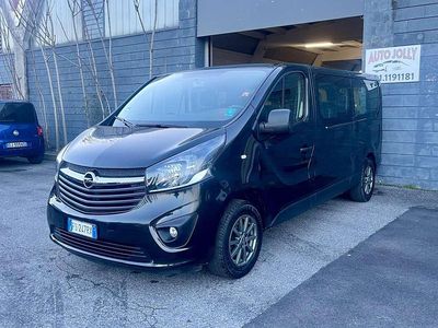 Usata Opel Vivaro 145 CV (106 kW) 2019 Nero Monovolume