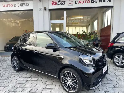 Usata Smart ForFour Brabus Xclusive 109 CV (80 kW) 2017 Nero Utilitaria