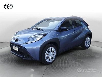 Nuova Toyota Aygo X Active 72 CV (52 kW) 2025 Grigio SUV