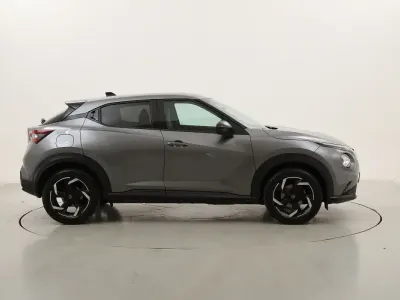 Usata Nissan Juke N-Connecta 114 CV (83 kW) 2023 Grigiogrigio SUV