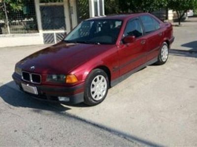 usata BMW 318 Serie 3 i 4 porte usato