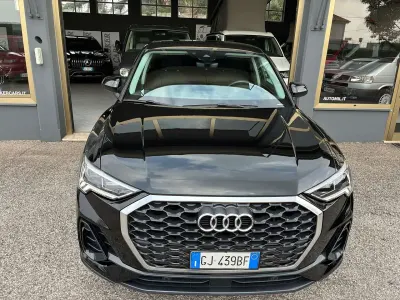 Usata Audi Q3 Sportback Ambiente 190 CV (139 kW) 2020 Nero SUV