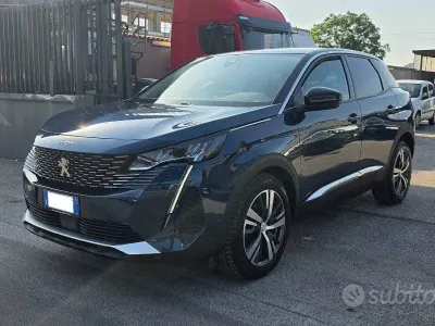 Usata Peugeot 3008 Allure 131 CV (96 kW) 2022 Bluazzurro SUV