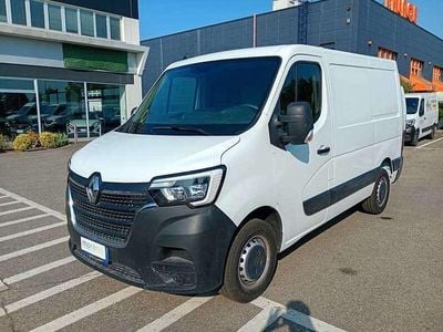 Renault Master T28