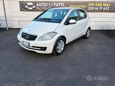 Usata Mercedes A160 Avantgarde 95 CV (69 kW) 2010 Bianco Berlina