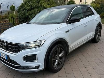 Käytetty VW T-Roc R-line 150 HP (110 kW) 2021 Harmaa Katumaasturi